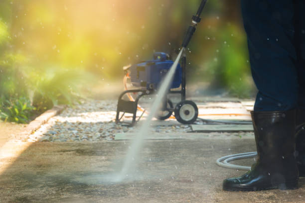 Best Pool Deck Cleaning  in East Valley, NV